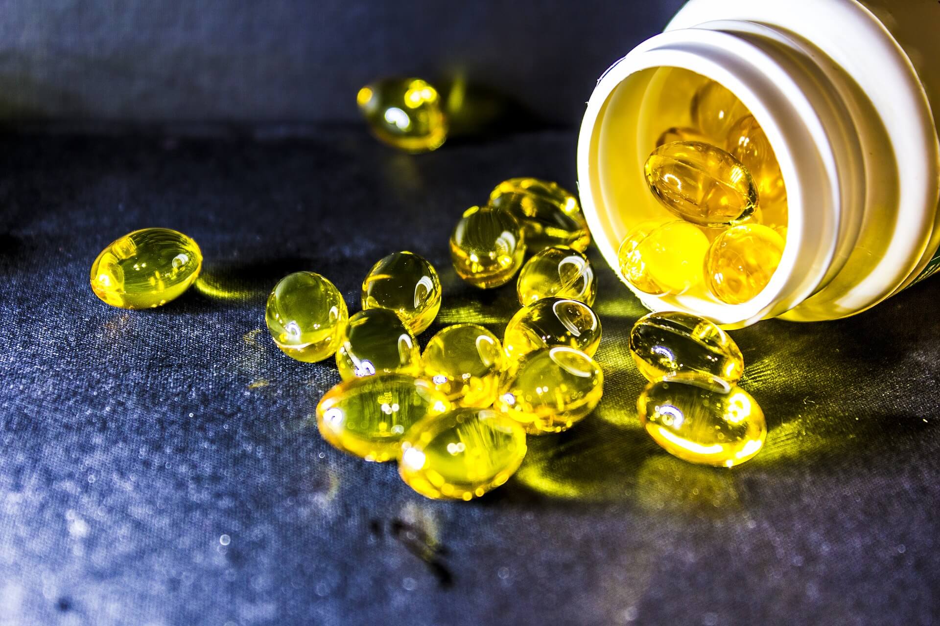 Was gibt es zu Omega-3-Fettsäuren bei einer veganen Ernährung zu beachten?