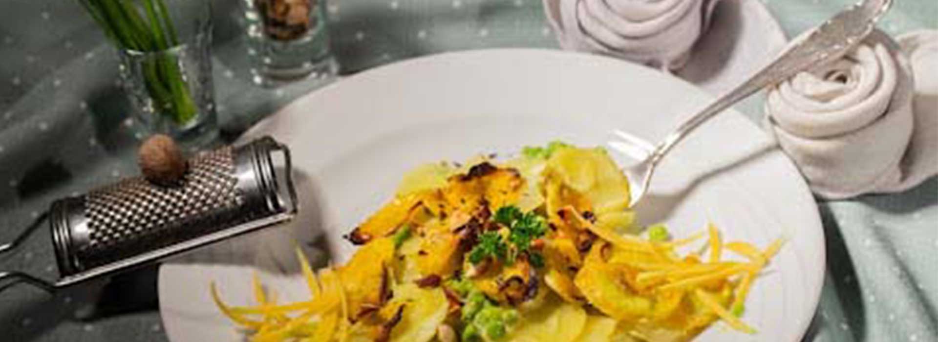 Kartoffelgratin mit Erbsen