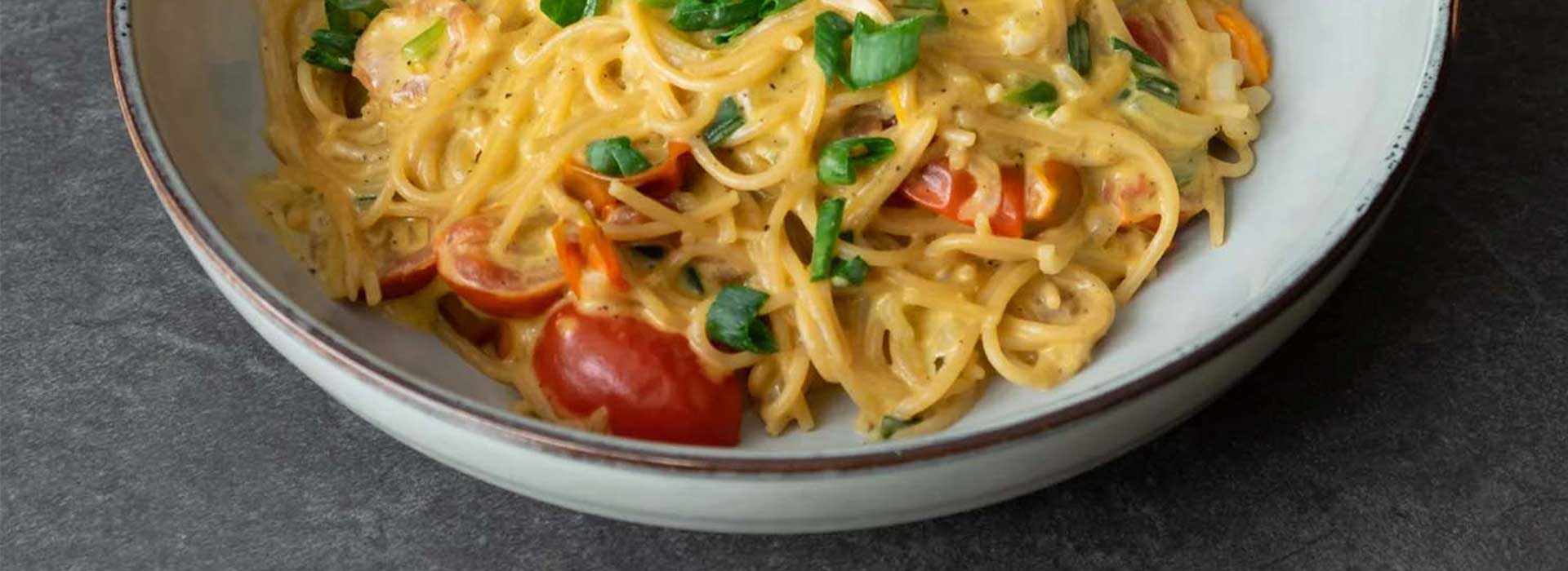 Vegane Kokos-Tomaten Spaghetti