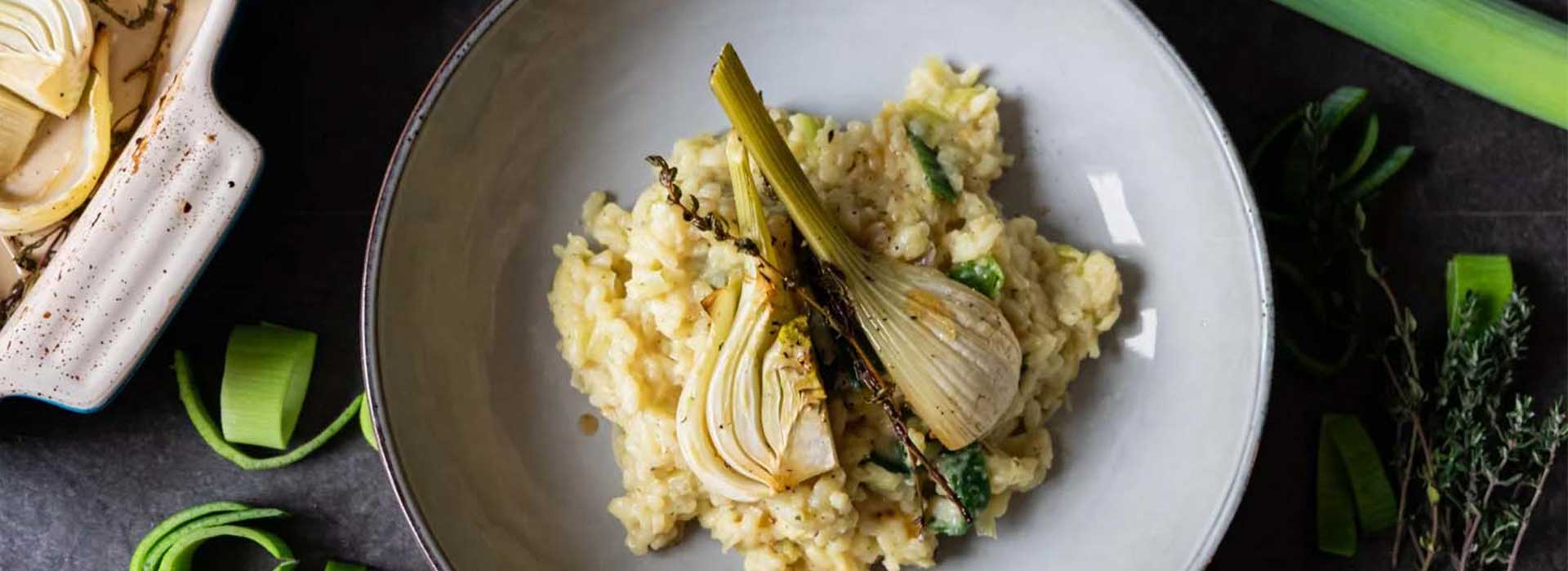 Veganes Lauchrisotto mit Fenchel aus dem Ofen