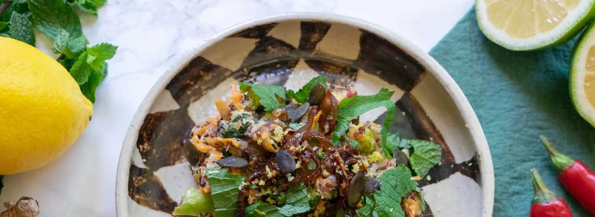 Vegane Quinoa-Bowl