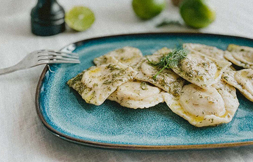 Vegane Lax Ravioli in Dillbutter