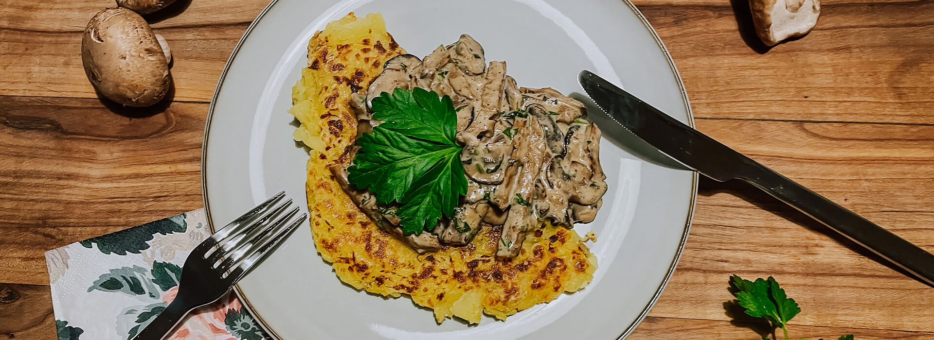 Veganes Züri Gschnätzlets mit Rösti