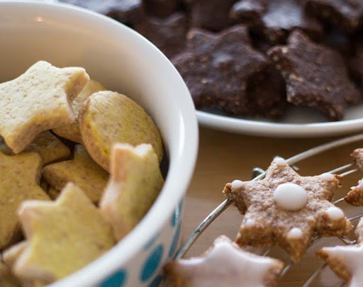 vegane Zimtsterne, Mailänderli und Brunsli